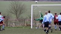 Renault header set up the goal