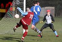 Cartledge shoots but foiled