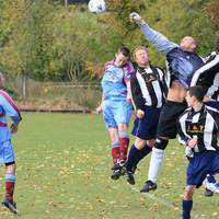 Keeper punches to keep Hempnall's Ling out
