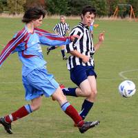 Cross from the Hempnall forward but it came to not